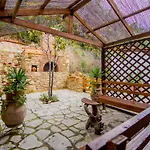 Lizas House σπίτι μπροστά στη θάλασσα, ιδιόκτητη μονοκατοικία 度假居 *