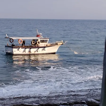 Lizas House σπίτι μπροστά στη θάλασσα, ιδιόκτητη μονοκατοικία *