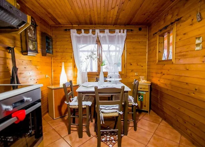 Lizas House σπίτι μπροστά στη θάλασσα, ιδιόκτητη μονοκατοικία Loutra Elevtheron